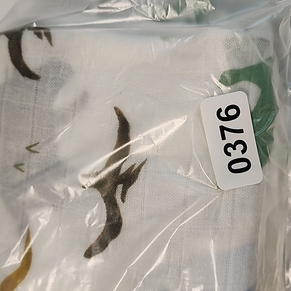 Aenne Baby dinosaur swaddle stroller blanket nursing cover  cotton / bamboo - Picture 5 of 5